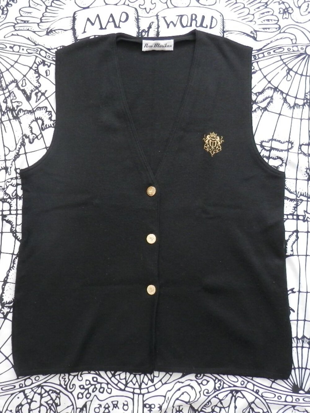 New Marikan Preppy Vintage Italian Black Knit Button Down Sweater Vest